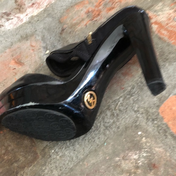 Michael Kors Buckle Heels - Picture 3 of 5